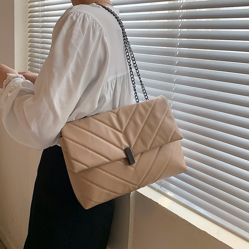 Bolsa Feminina Moderna